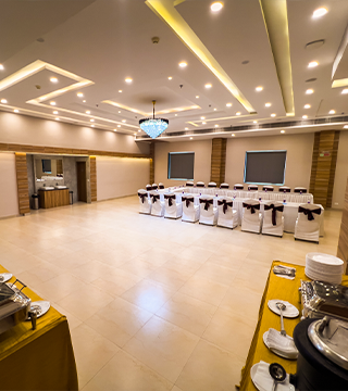 Thumbnail of another banquet setup at Sharda Residency